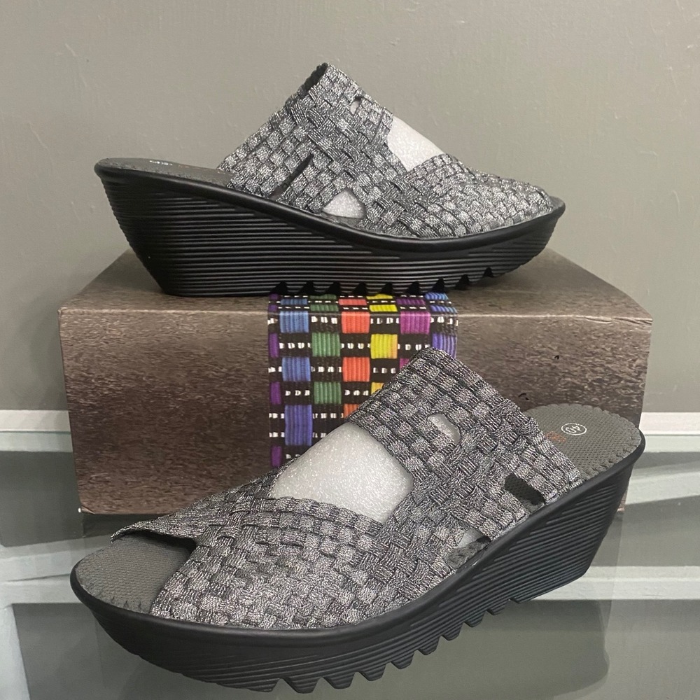 Bernie Mev Lolita Pewter Metallic Woven Elastic Wedge Sandals Slides 40